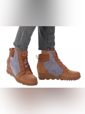 Sorel Brown and Gray Ankle Booties